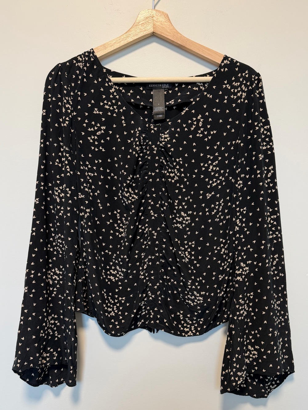 Pure Silk Kenneth Cole NY Black Long-Sleeve Printed Twist-Front Top